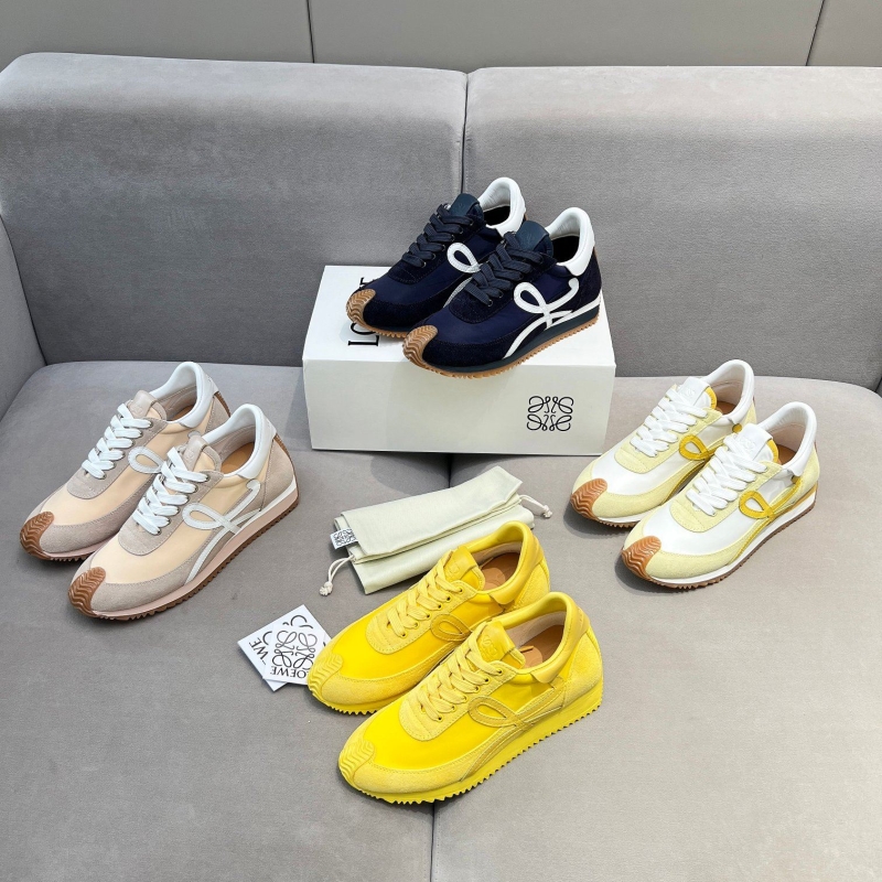 Loewe Sneakers